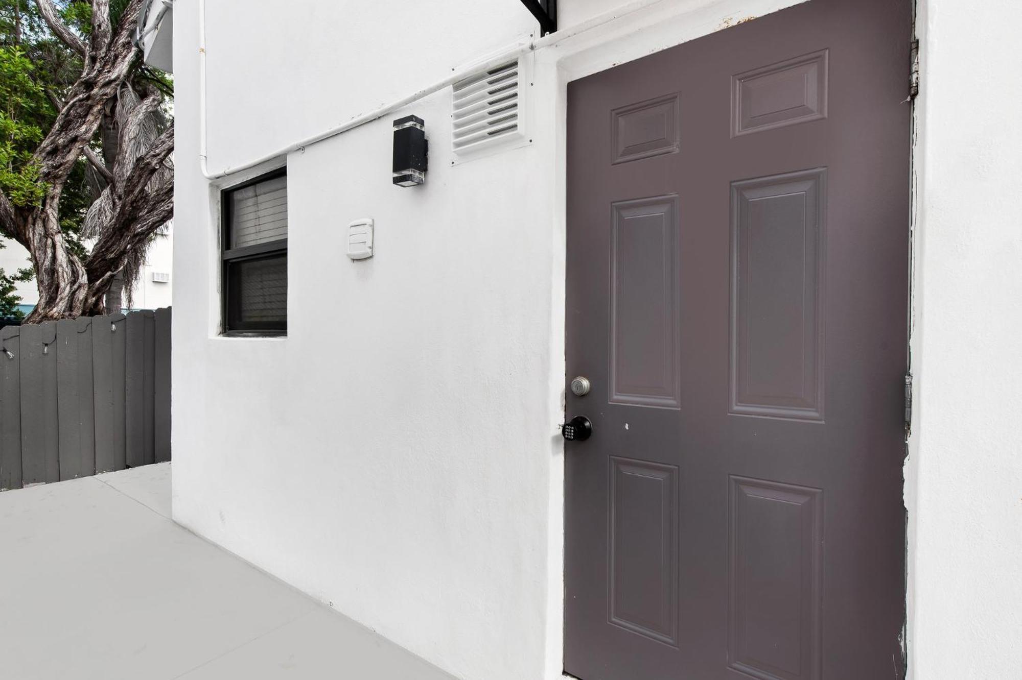 Oceanside Boutique Loft Apt Cozy Beach Unit # 7 好莱坞 外观 照片